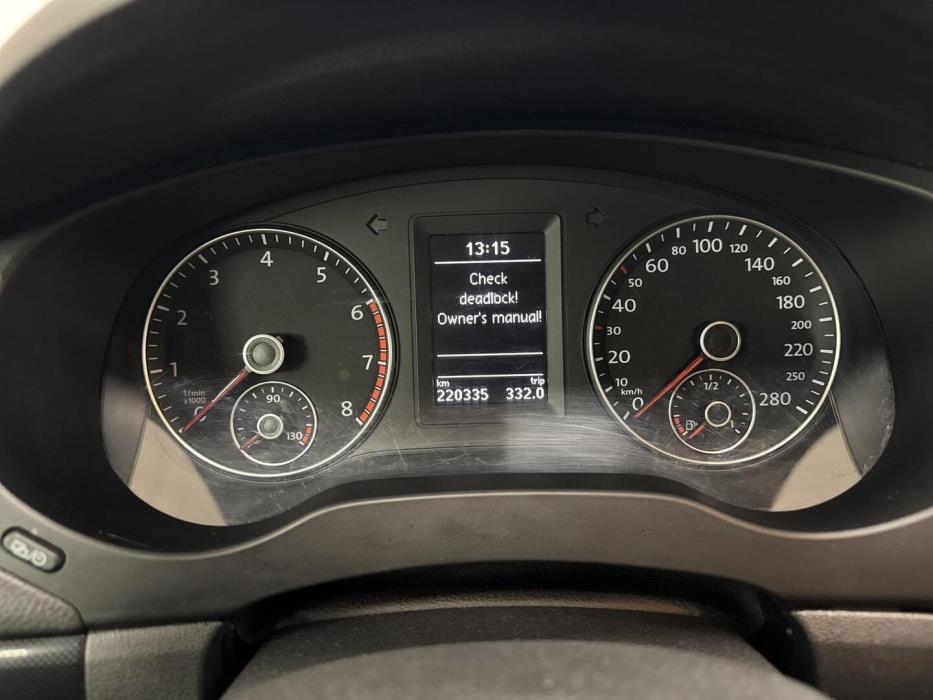 VOLKSWAGEN Jetta 2013
