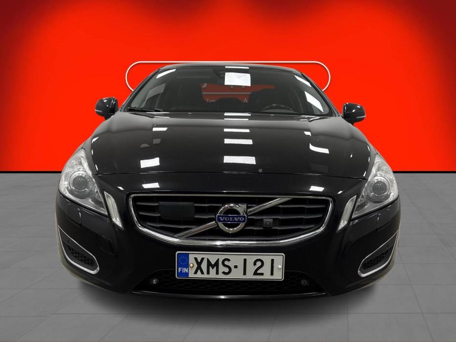 VOLVO S60 2011