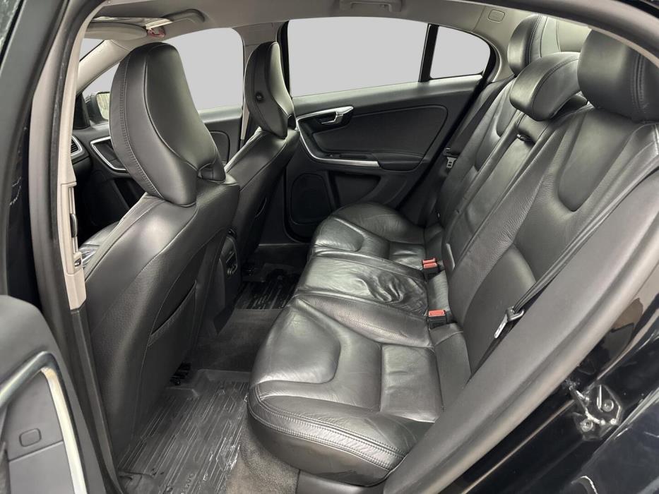 VOLVO S60 2010