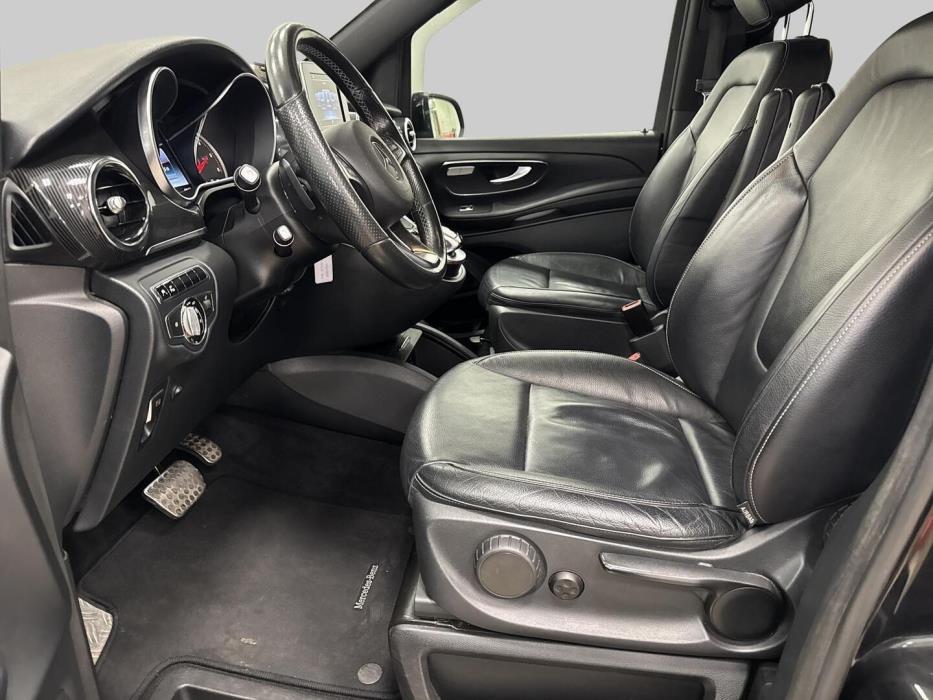 MERCEDES-BENZ V 2014