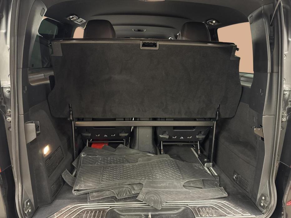MERCEDES-BENZ V 2014