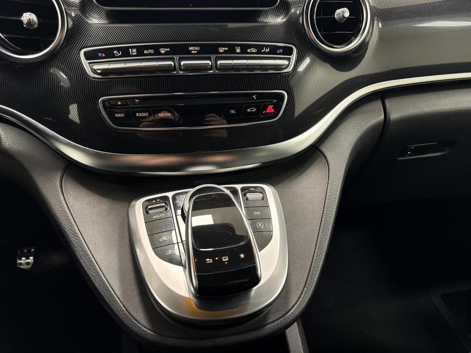 MERCEDES-BENZ V 2014