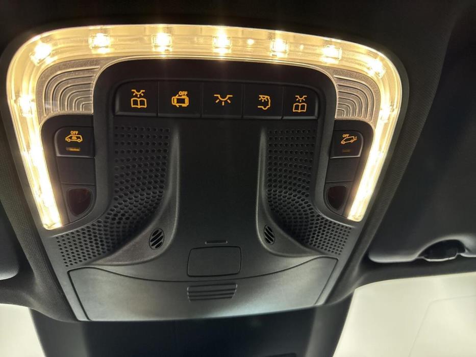 MERCEDES-BENZ V 2014