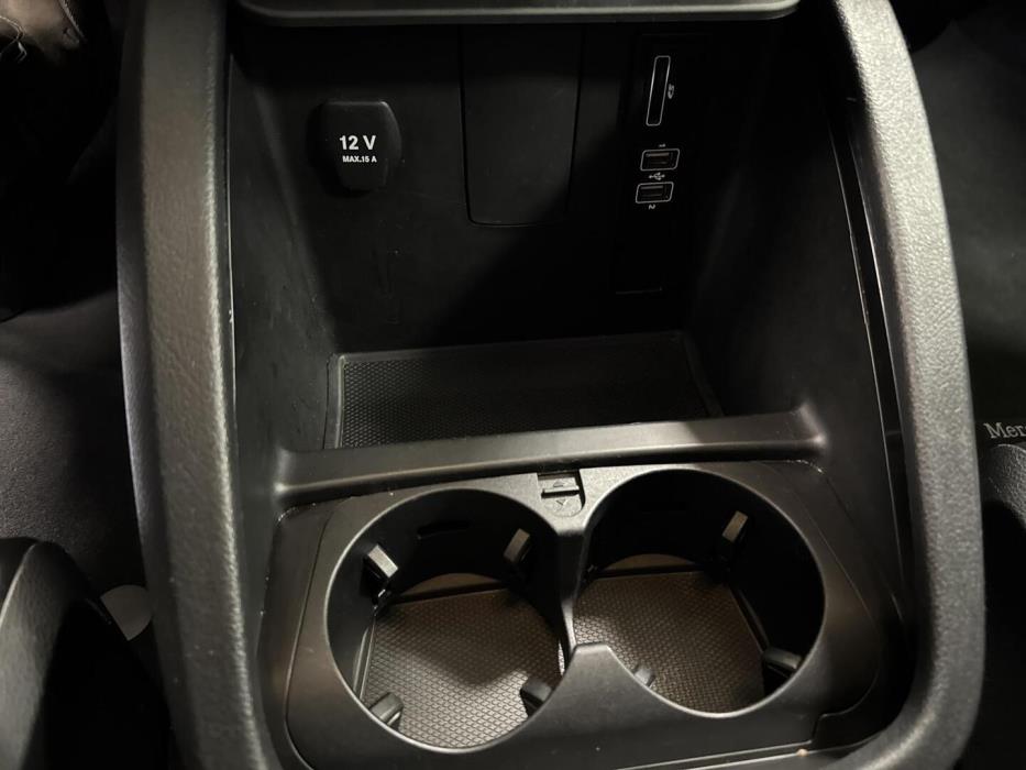 MERCEDES-BENZ V 2014