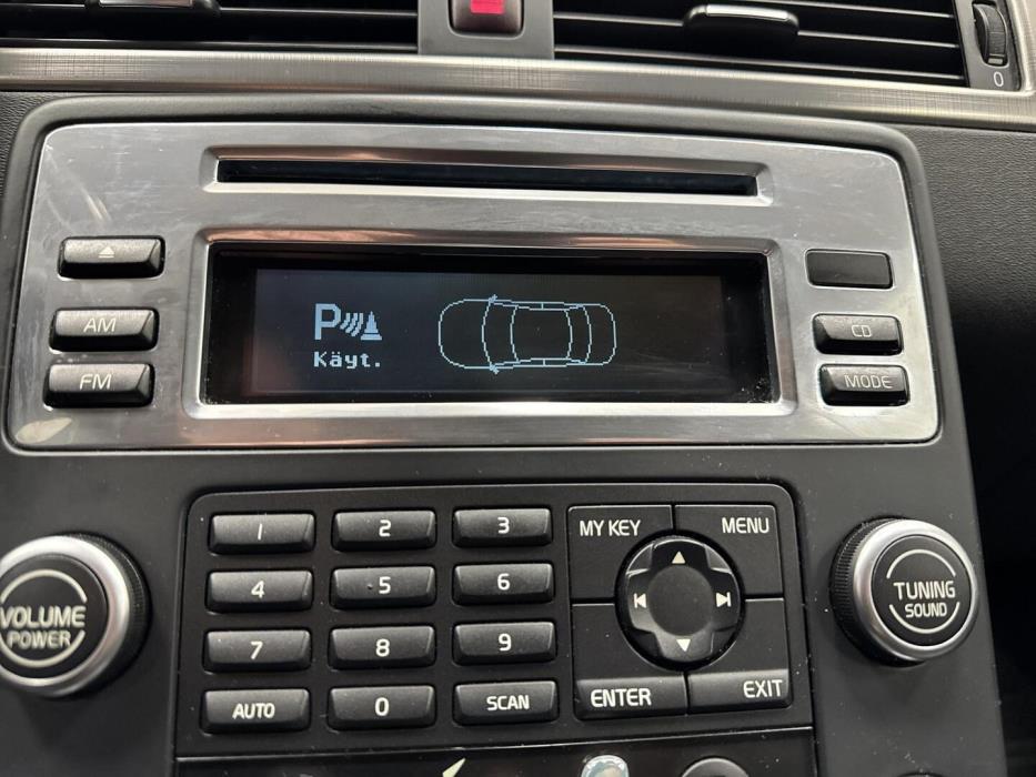 VOLVO V70 2008