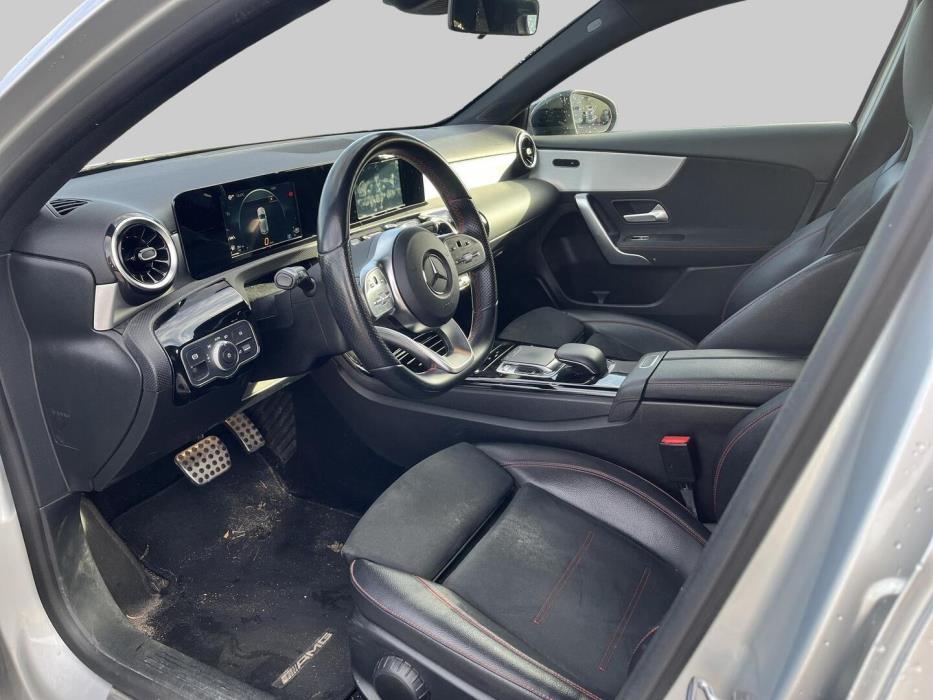 MERCEDES-BENZ A 2018