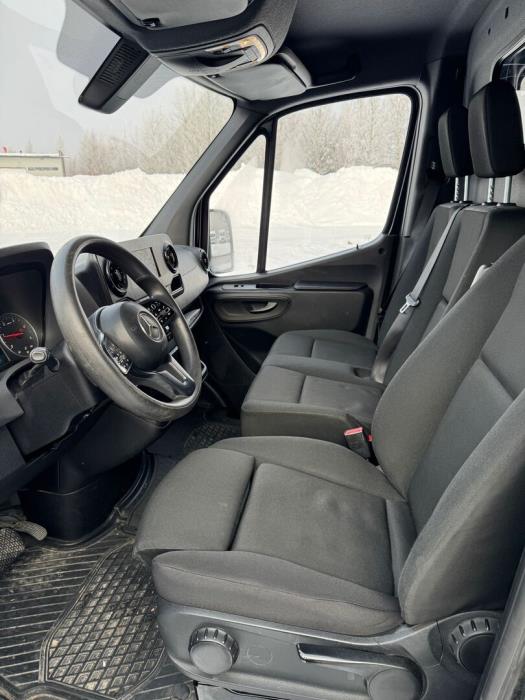 MERCEDES-BENZ Sprinter 2019