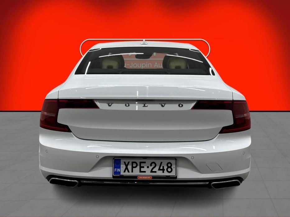 VOLVO S90 2020