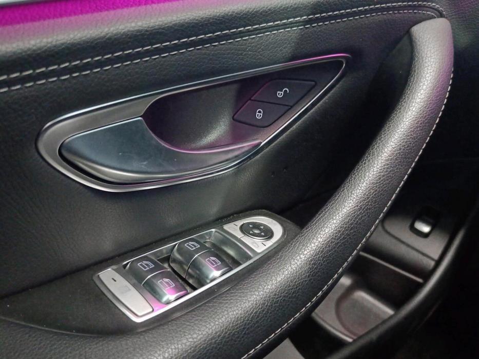 MERCEDES-BENZ E 2019