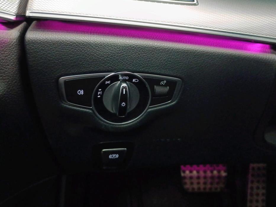 MERCEDES-BENZ E 2019