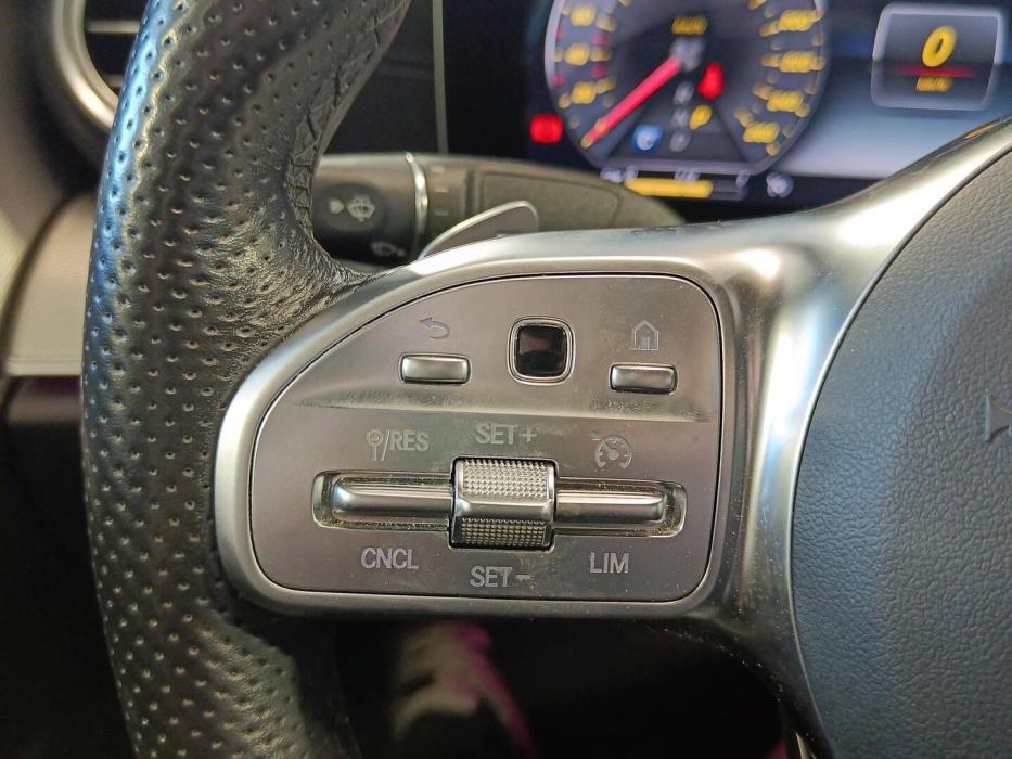 MERCEDES-BENZ E 2019