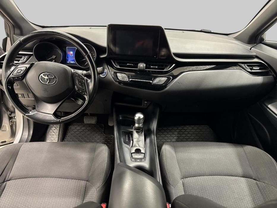 TOYOTA C-HR 2018