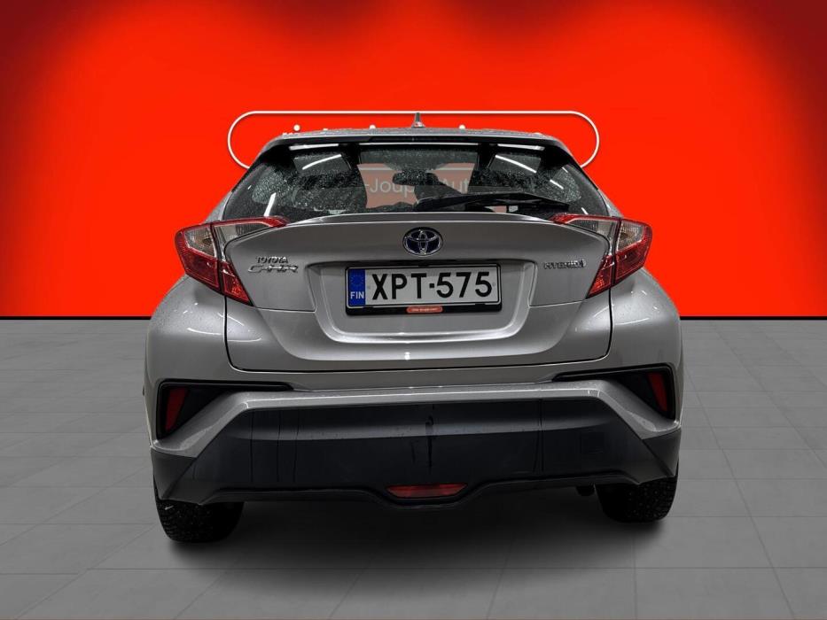 TOYOTA C-HR 2018