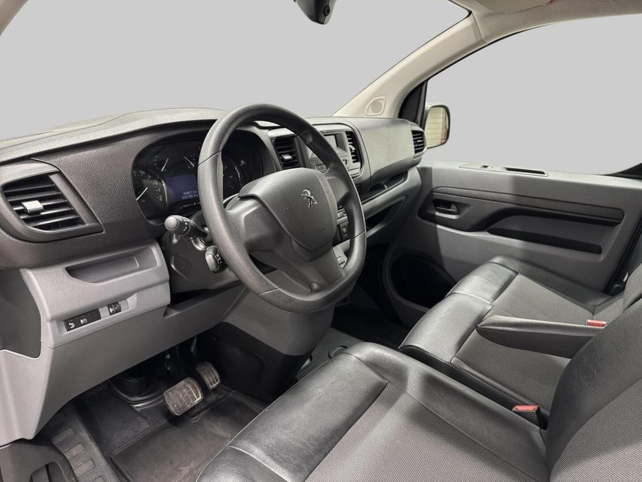 PEUGEOT Expert 2022