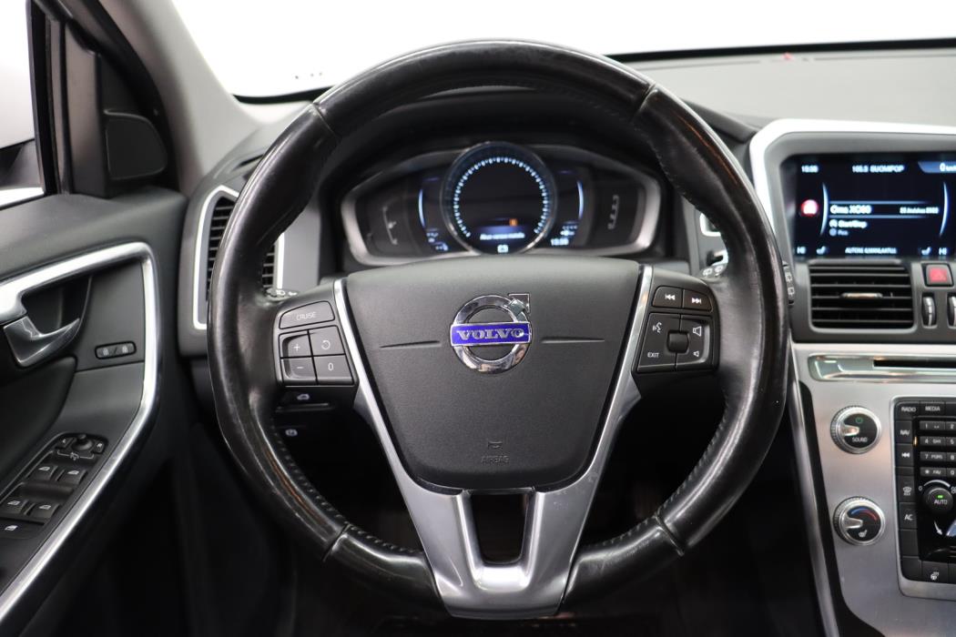 VOLVO XC60 2016