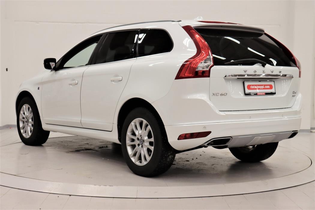 VOLVO XC60 2016