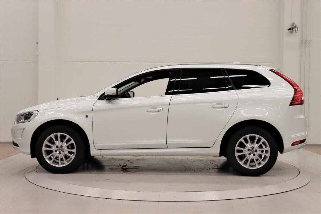 VOLVO XC60 2016