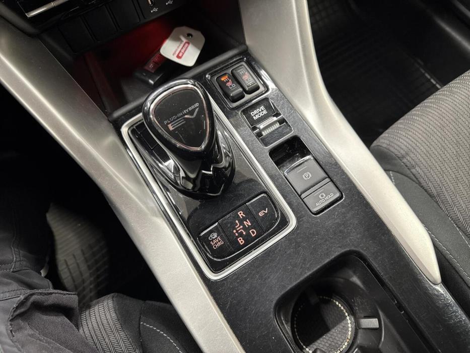 MITSUBISHI ECLIPSE CROSS 2022