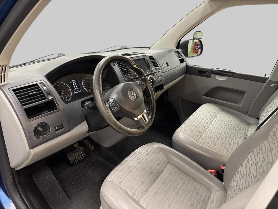 VOLKSWAGEN Transporter 2010