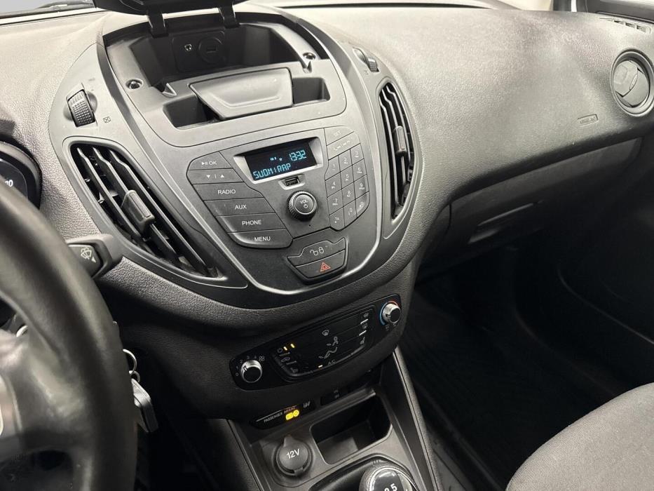 FORD TRANSIT COURIER 2023