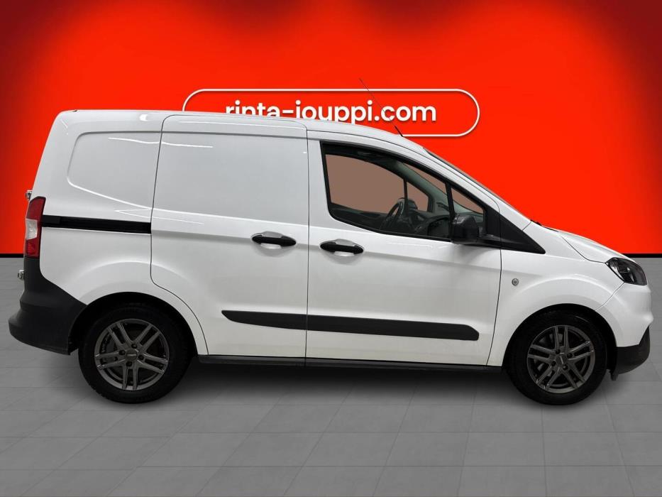 FORD TRANSIT COURIER 2023