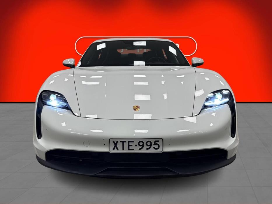 PORSCHE Taycan 2020