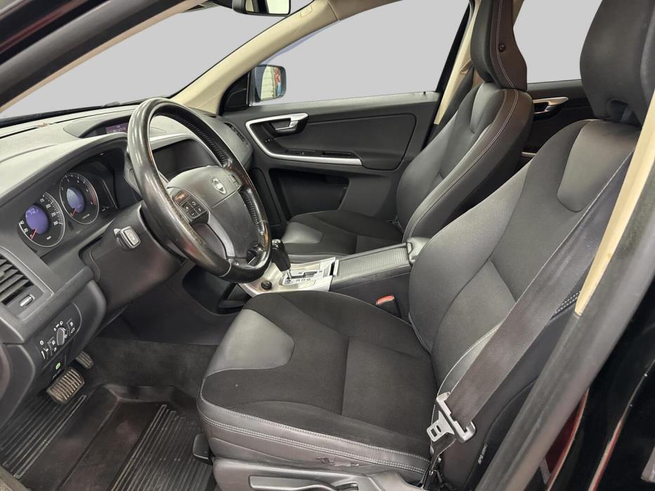 VOLVO XC60 2009