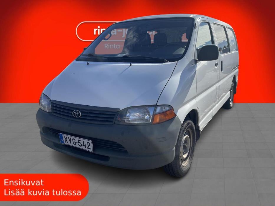 TOYOTA HIACE 2005