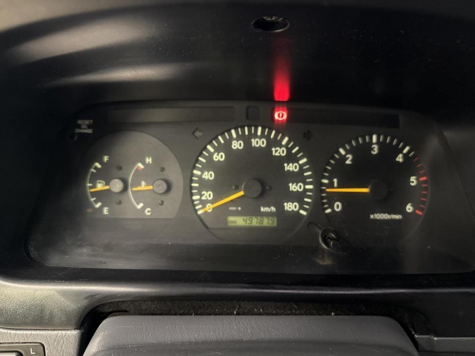 TOYOTA Hiace 2007