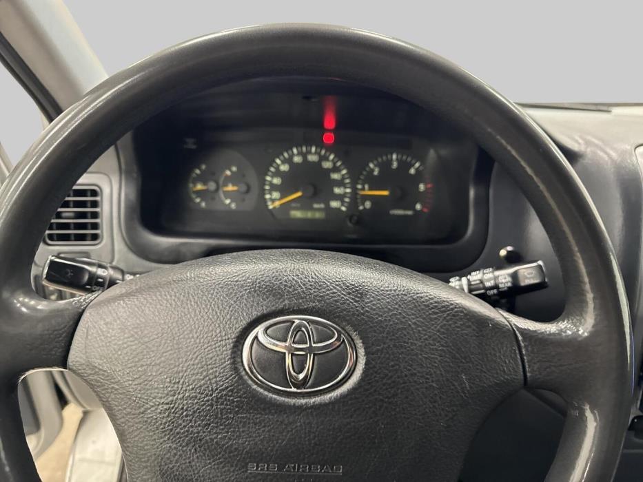 TOYOTA Hiace 2007