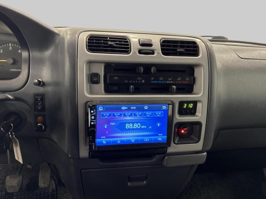 TOYOTA Hiace 2007