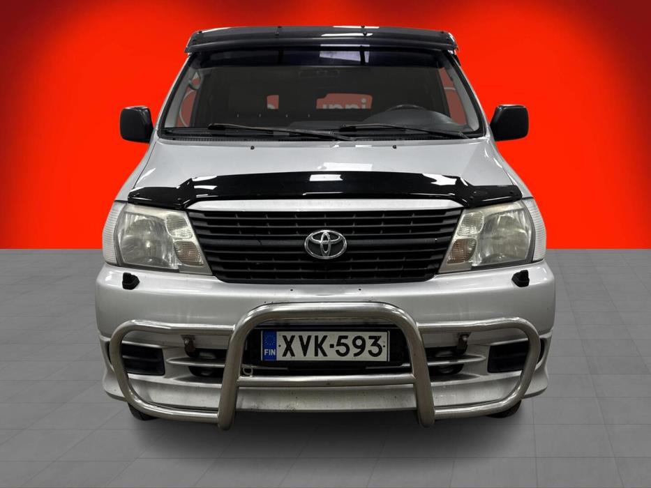 TOYOTA Hiace 2007