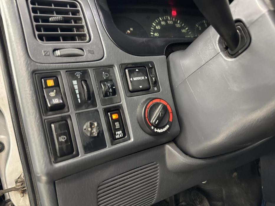TOYOTA Hiace 2007