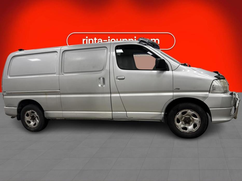 TOYOTA Hiace 2007