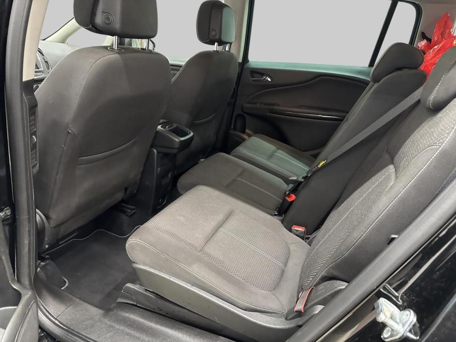 OPEL Zafira 2019