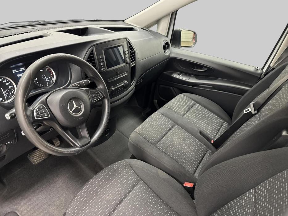 MERCEDES-BENZ VITO 2020