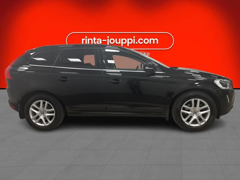 VOLVO XC60 2017