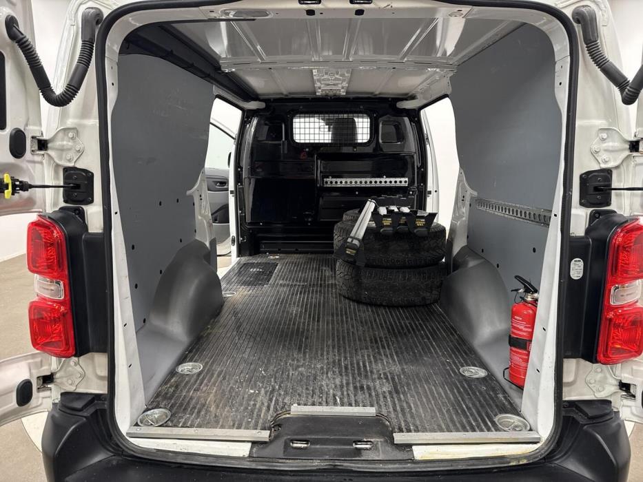 TOYOTA Proace 2021