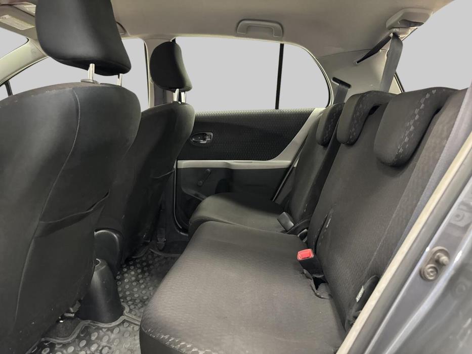 TOYOTA Yaris 2007