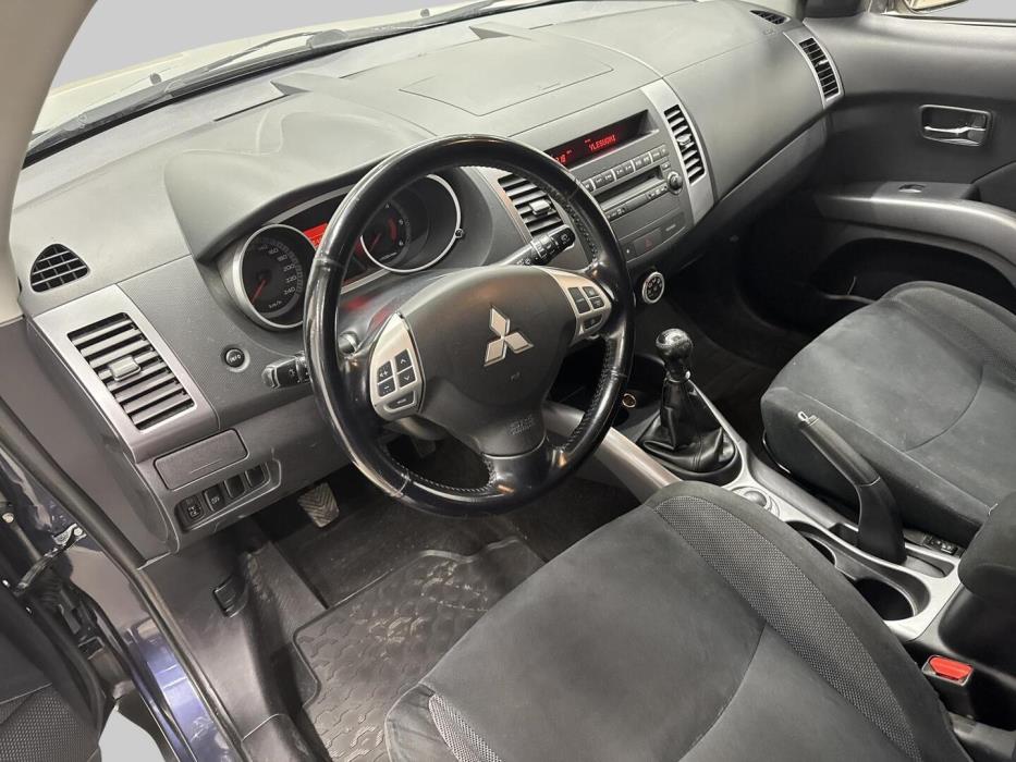 MITSUBISHI Outlander 2008