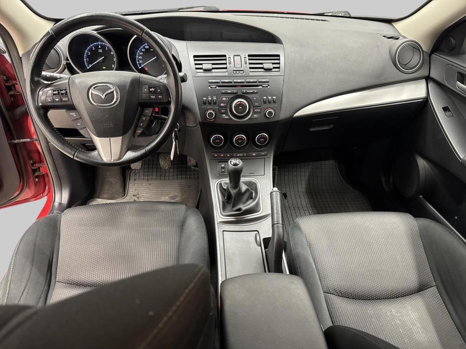 MAZDA Mazda3 2011