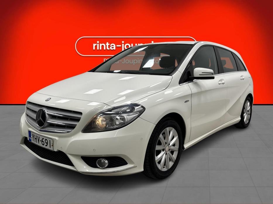 MERCEDES-BENZ B 2012