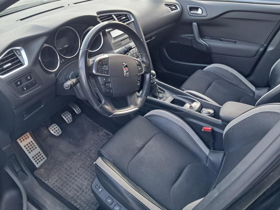 CITROEN DS4 2012