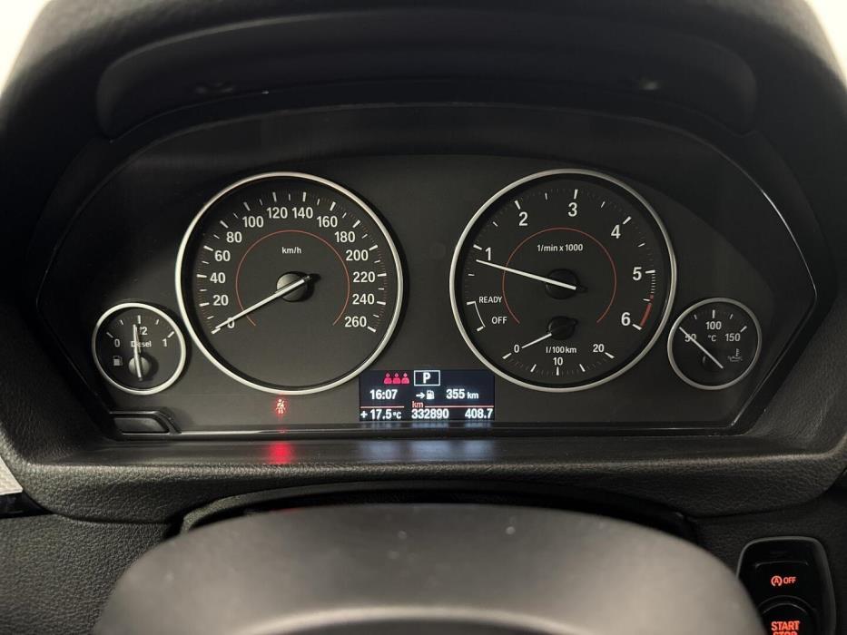 BMW 318 2014