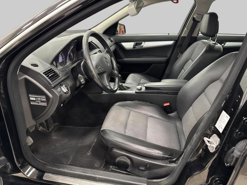 MERCEDES-BENZ C 2009