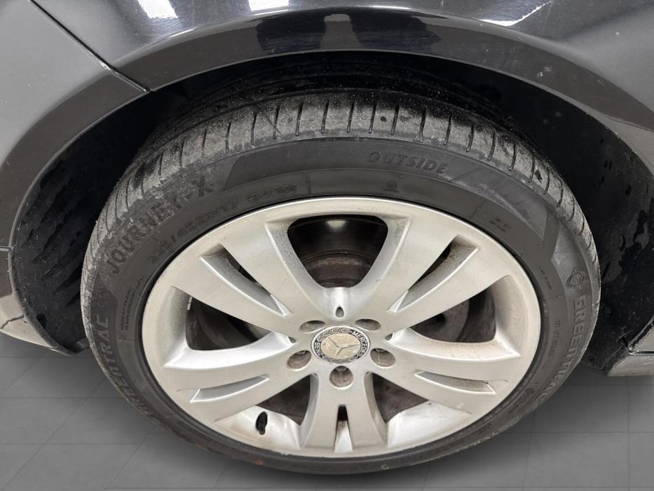 MERCEDES-BENZ C 2009