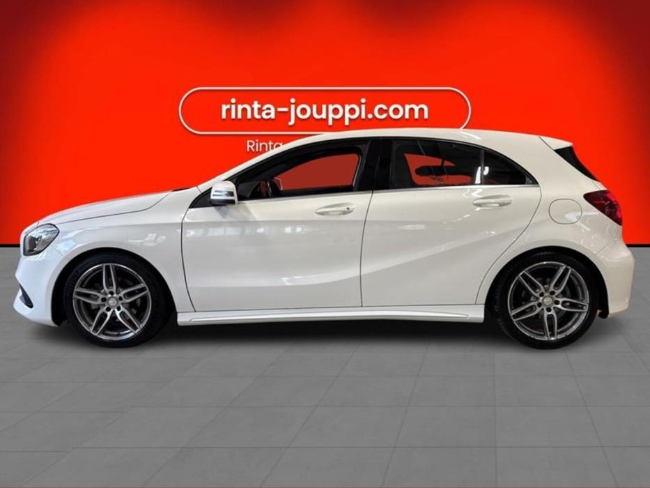 MERCEDES-BENZ A 2017