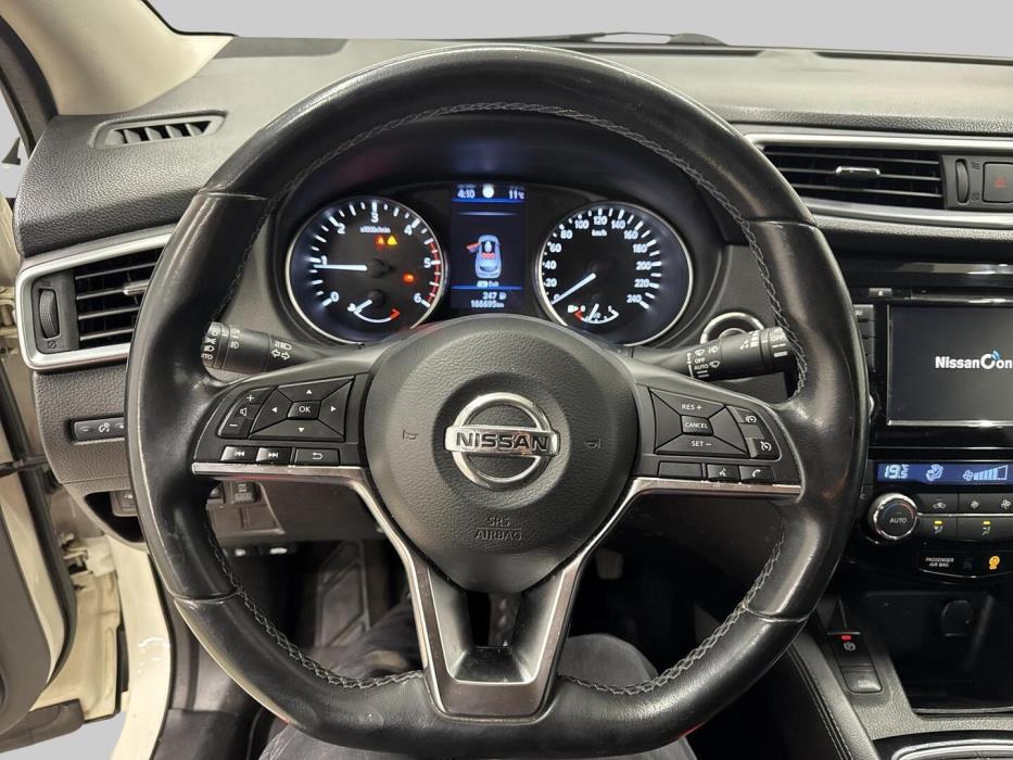 NISSAN Qashqai 2020