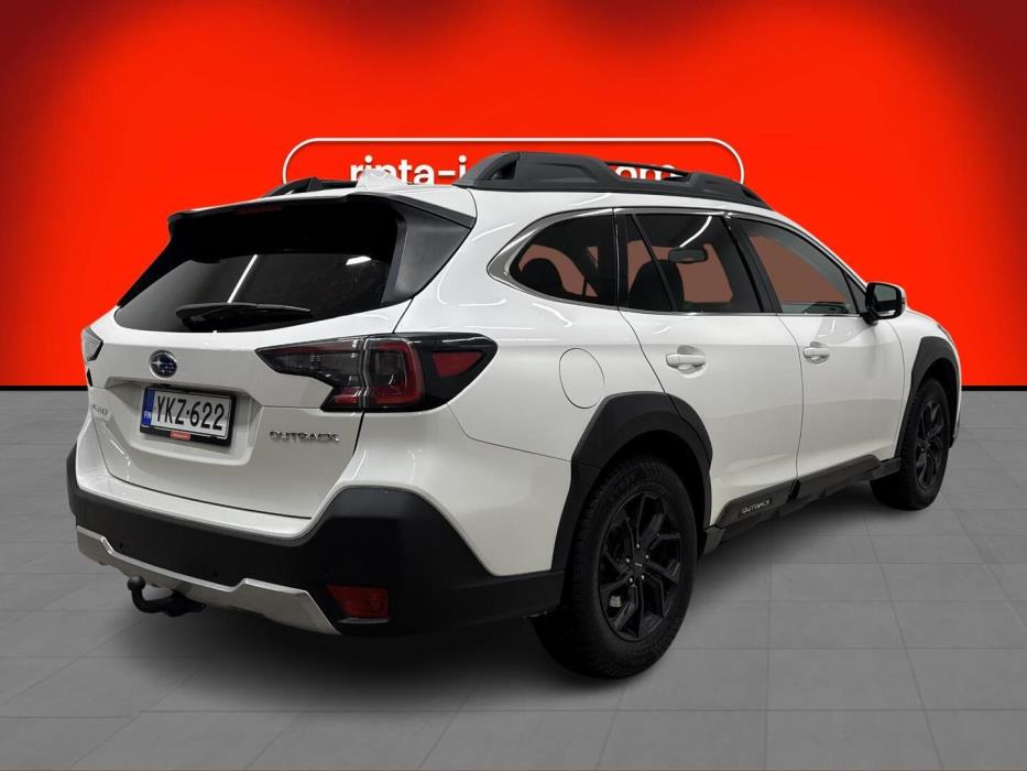 SUBARU Outback 2022
