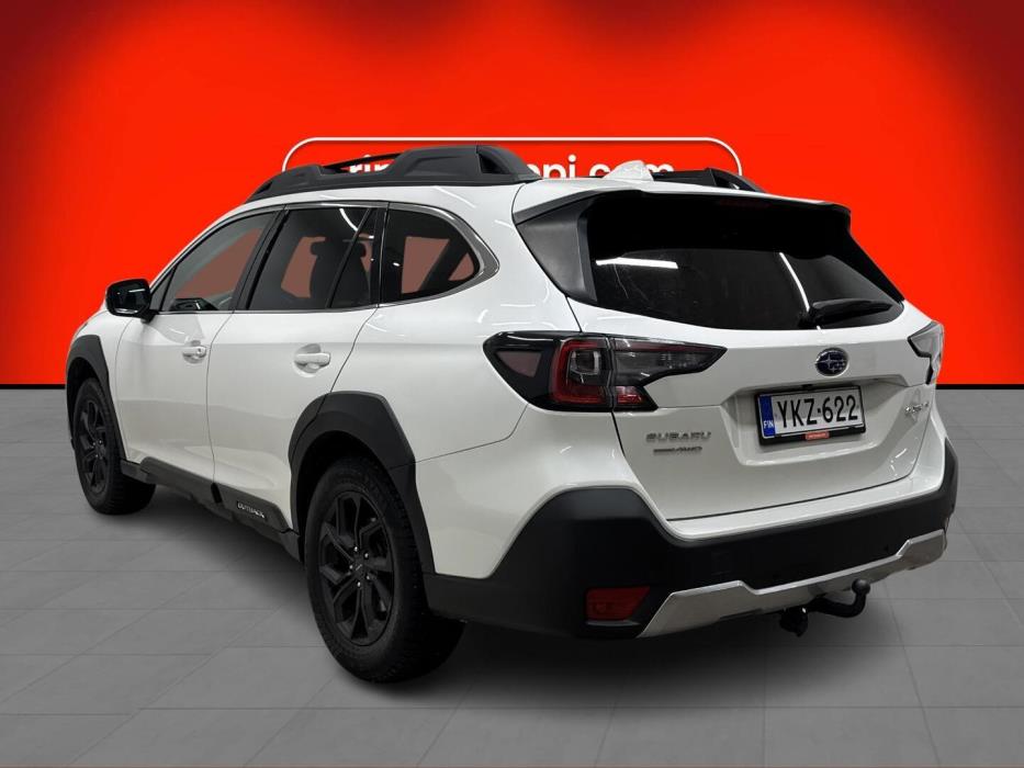 SUBARU Outback 2022